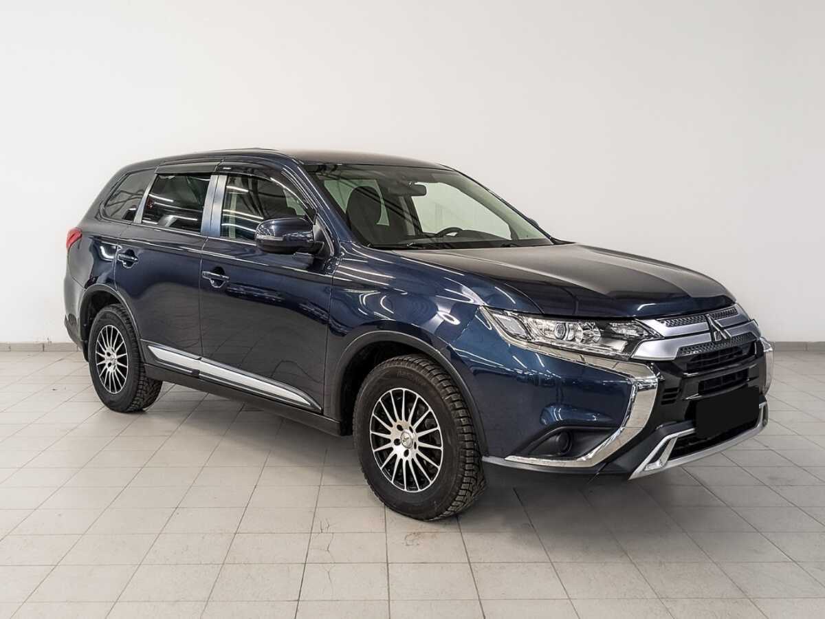Mitsubishi Outlander, 2019 - фото №3