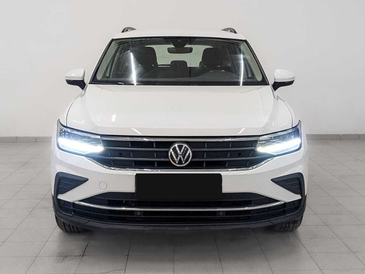 Volkswagen Tiguan, 2021 - фото №2