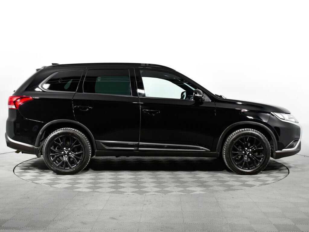 Mitsubishi Outlander, 2021 - фото №4