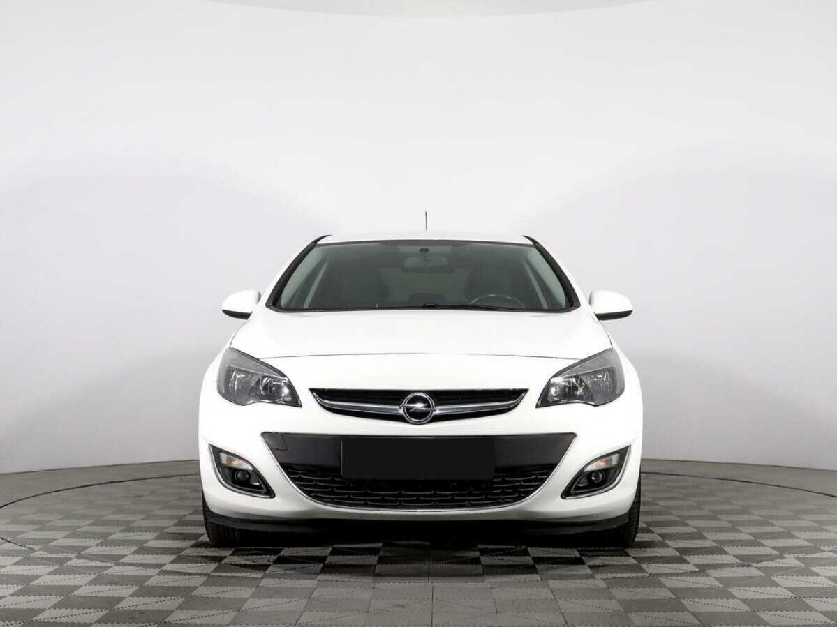 Opel Astra, 2013 - фото №2