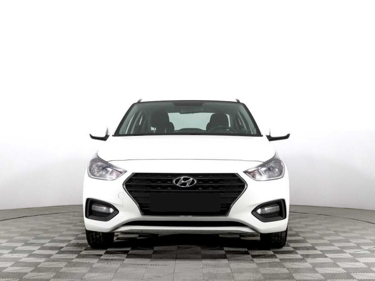 Hyundai Solaris, 2018 - фото №2