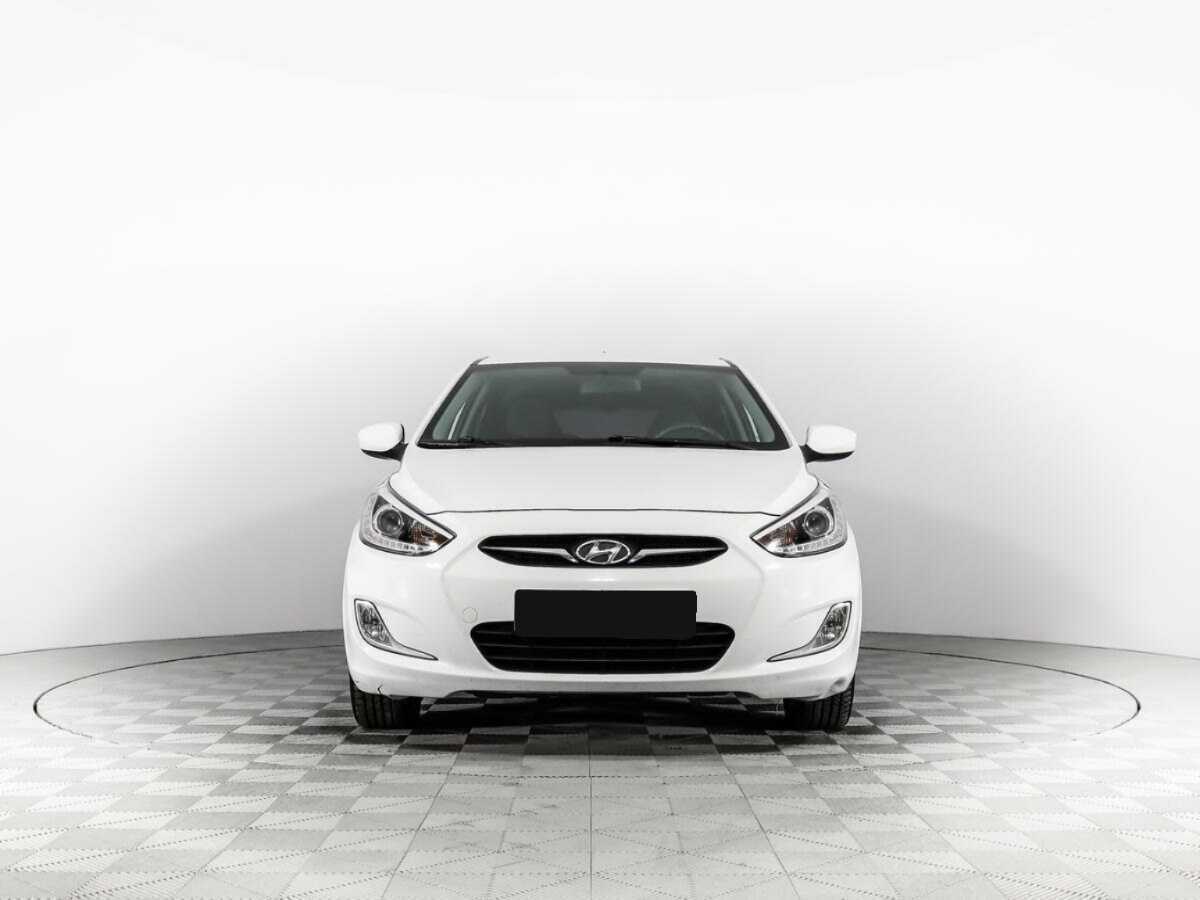 Hyundai Solaris, 2014 - фото №2