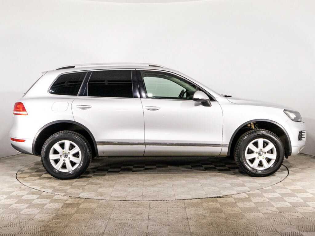 Volkswagen Touareg, 2013 - фото №4