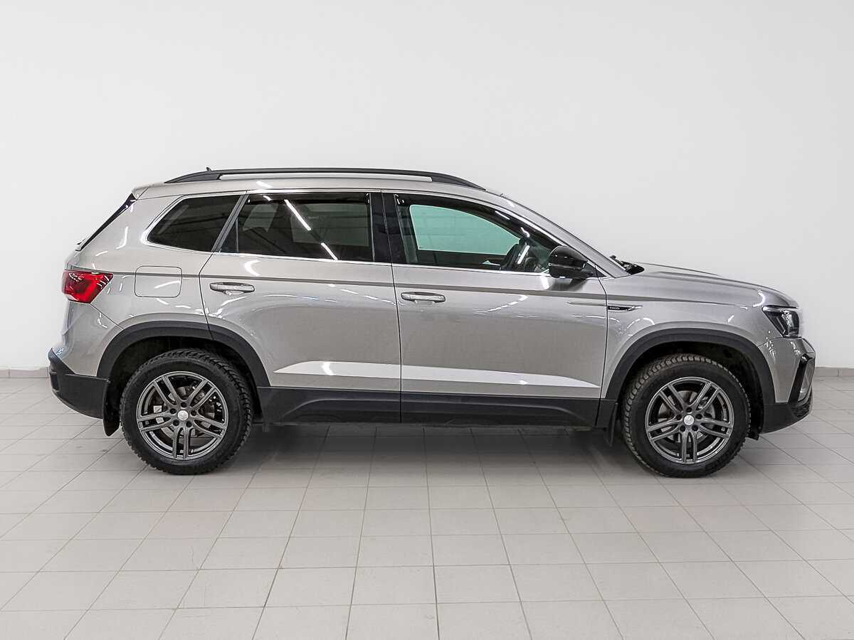 Volkswagen Taos, 2021 - фото №4