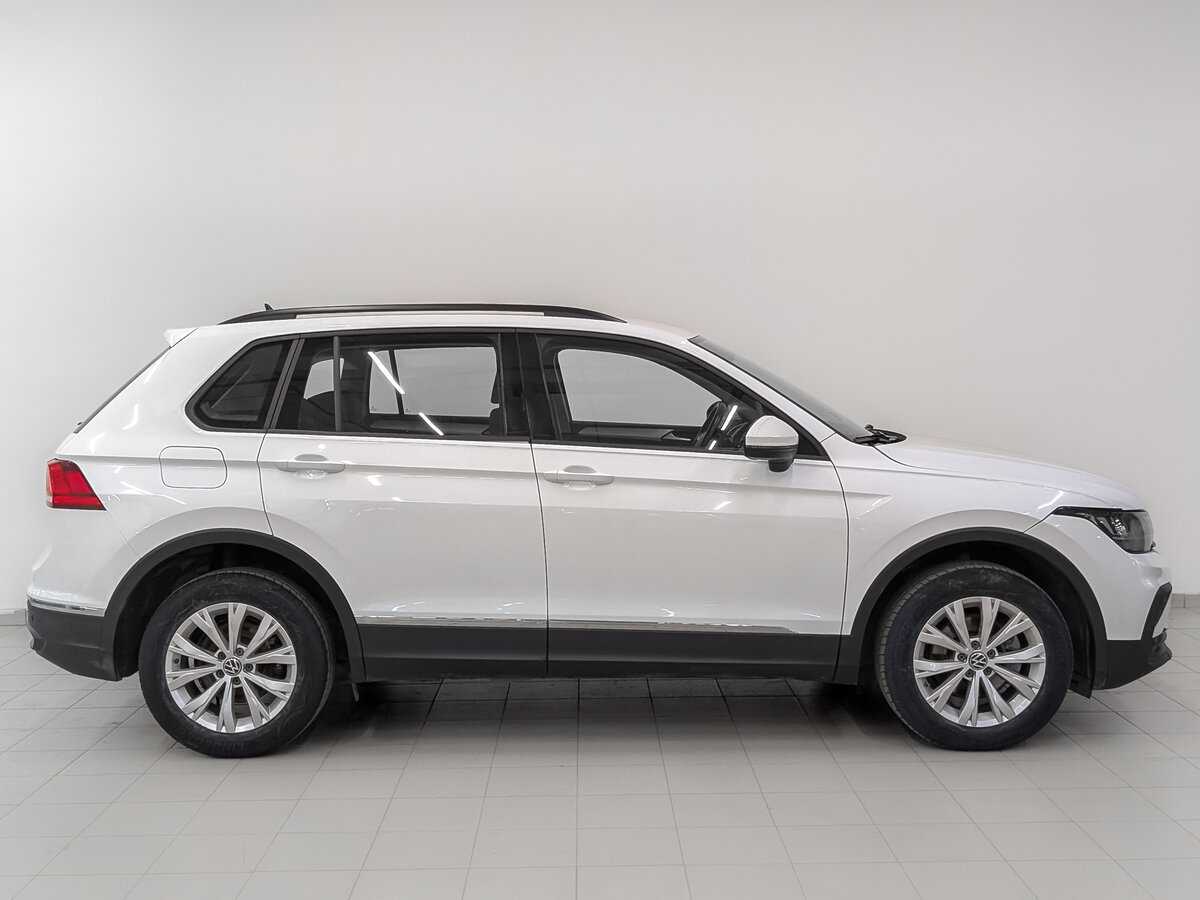 Volkswagen Tiguan, 2021 - фото №4