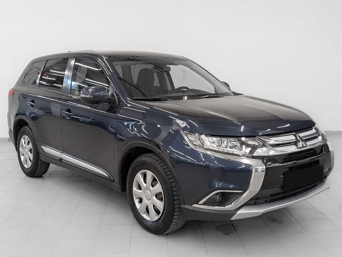 Mitsubishi Outlander, 2017 - фото №3