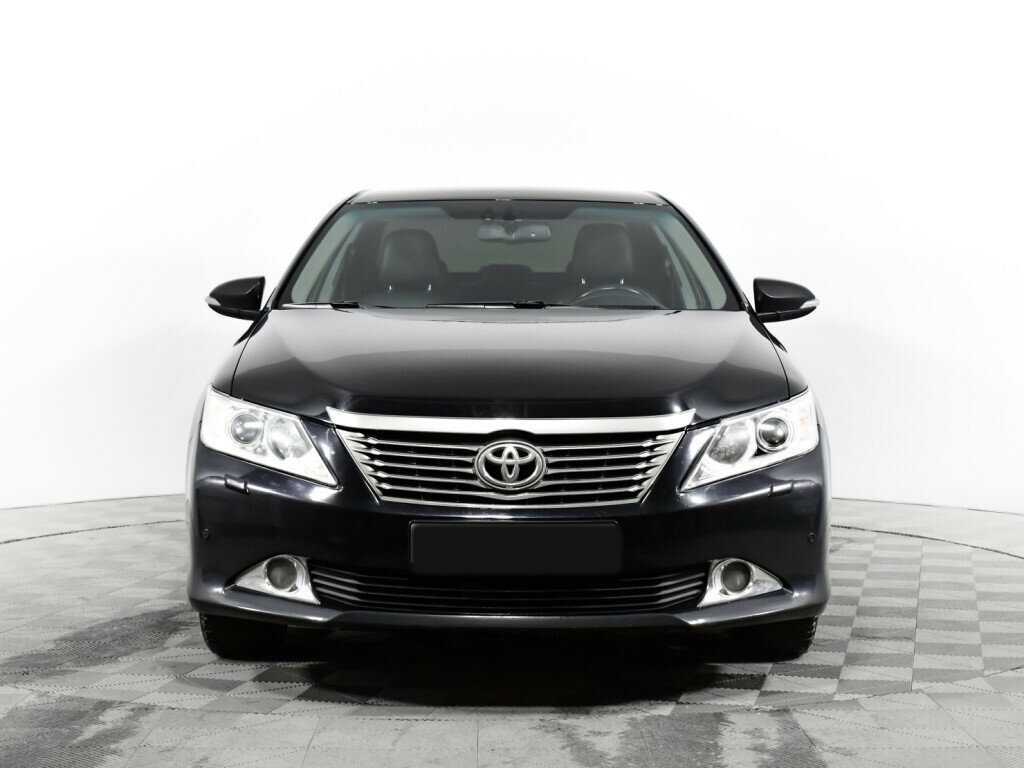 Toyota Camry, 2014 - фото №2