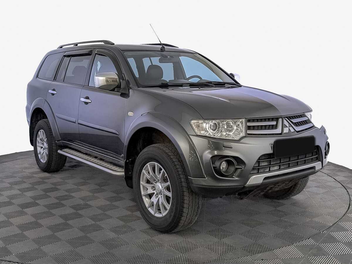Mitsubishi Pajero Sport, 2013 - фото №3
