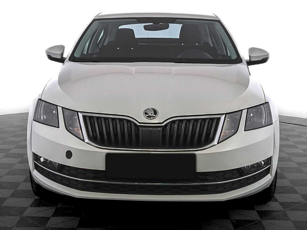 Skoda Octavia, 2018 - фото №2