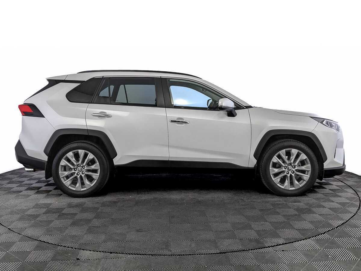 Toyota RAV4, 2021 - фото №4