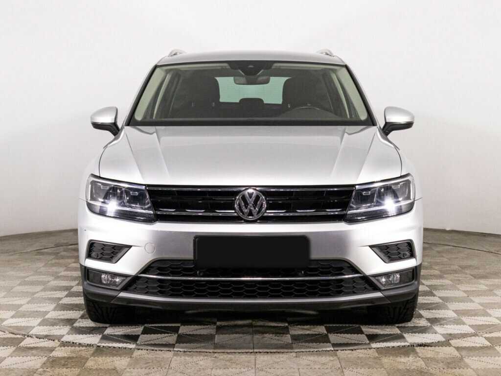Volkswagen Tiguan, 2019 - фото №2