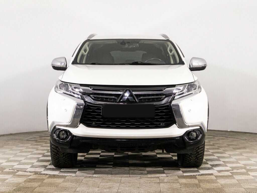 Mitsubishi Pajero Sport, 2018 - фото №2