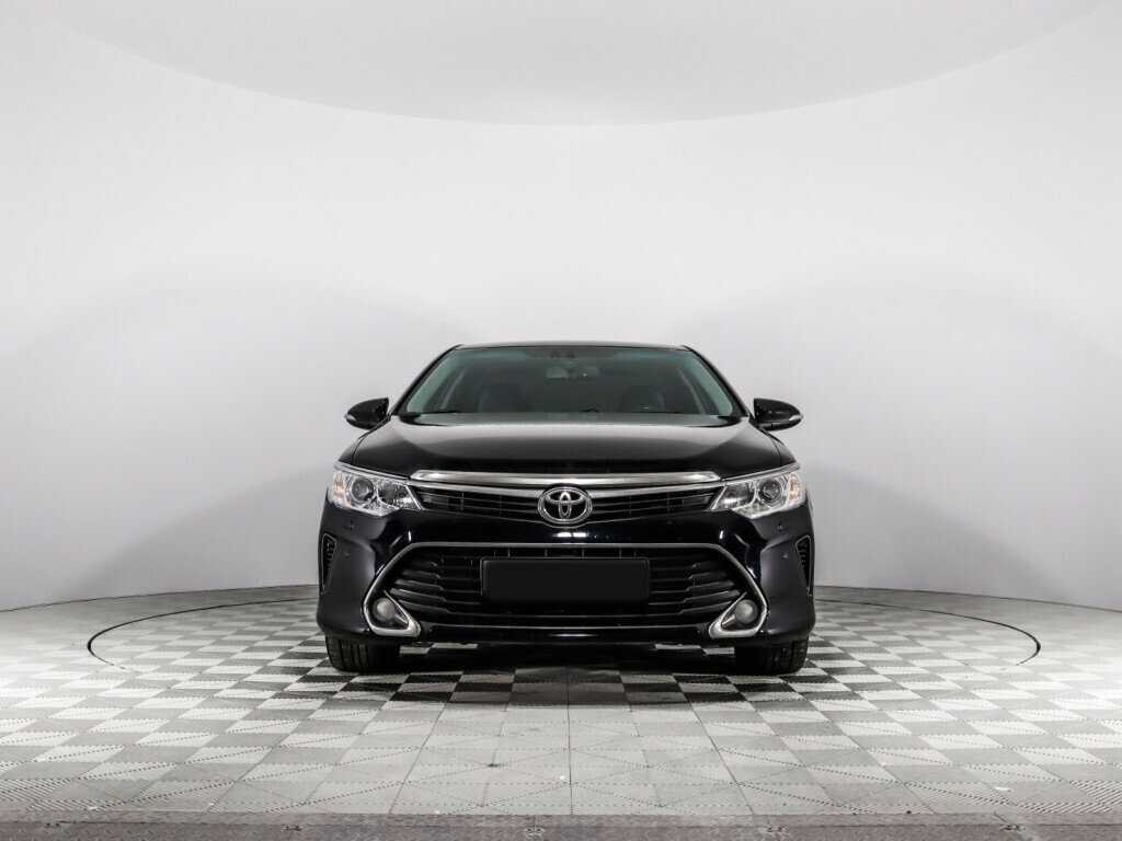 Toyota Camry, 2016 - фото №2