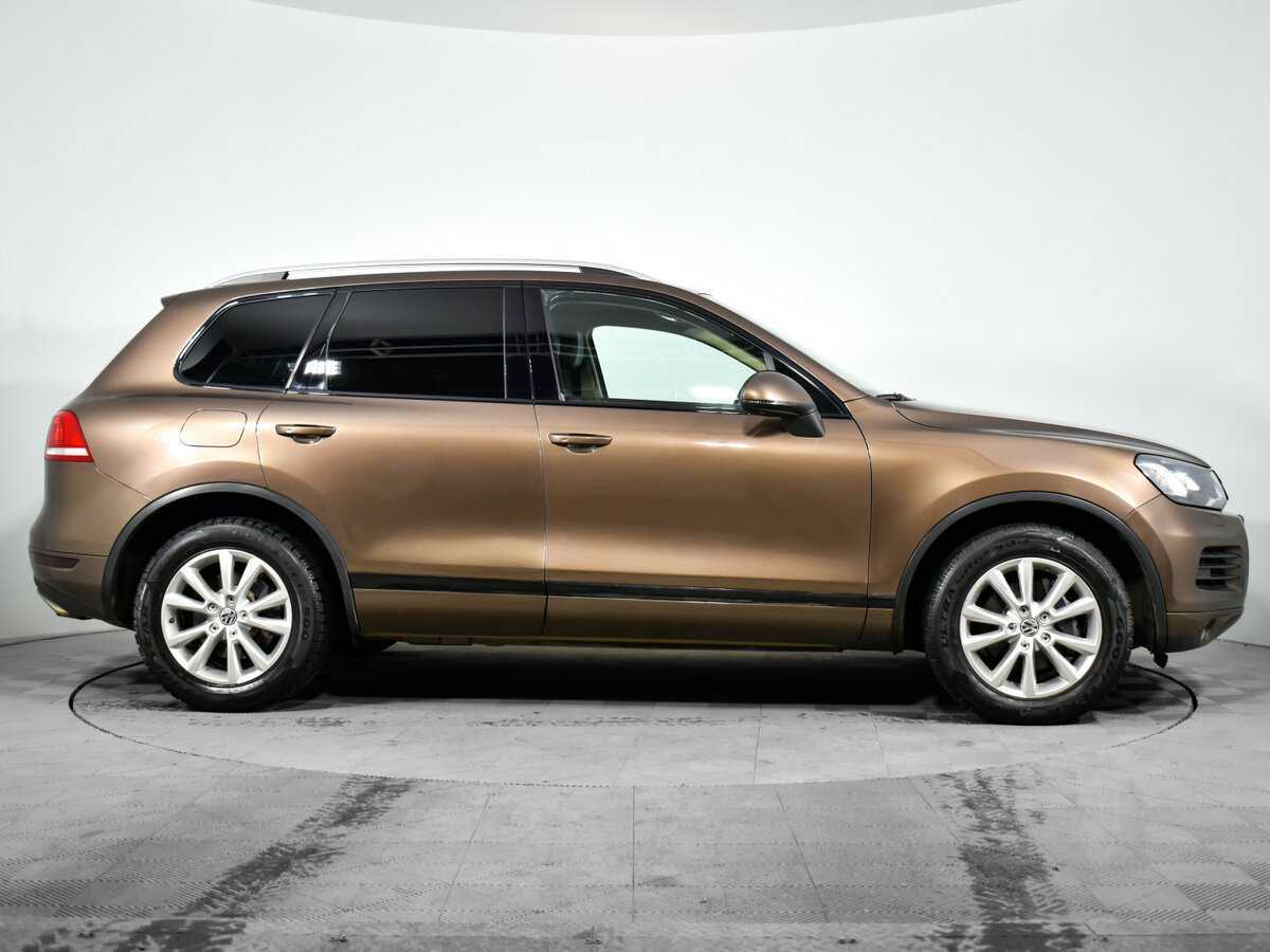 Volkswagen Touareg, 2013 - фото №4
