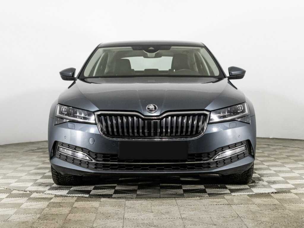 Skoda Superb, 2020 - фото №2