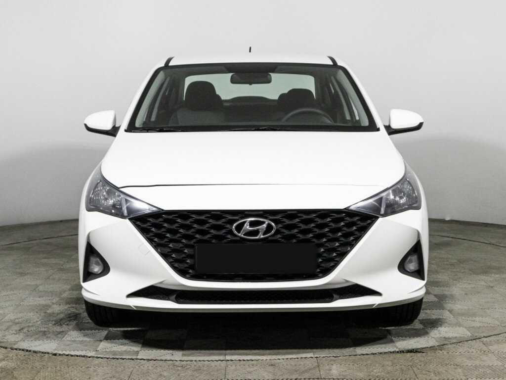 Hyundai Solaris, 2022 - фото №2