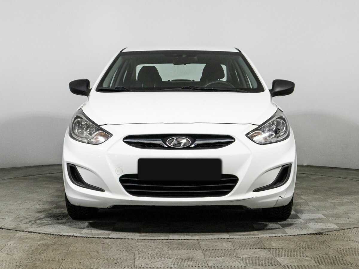 Hyundai Solaris, 2014 - фото №2