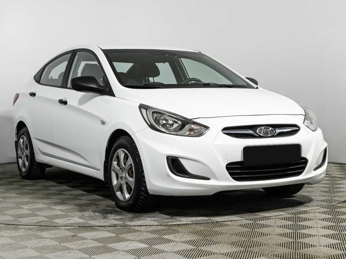 Hyundai Solaris, 2014 - фото №3