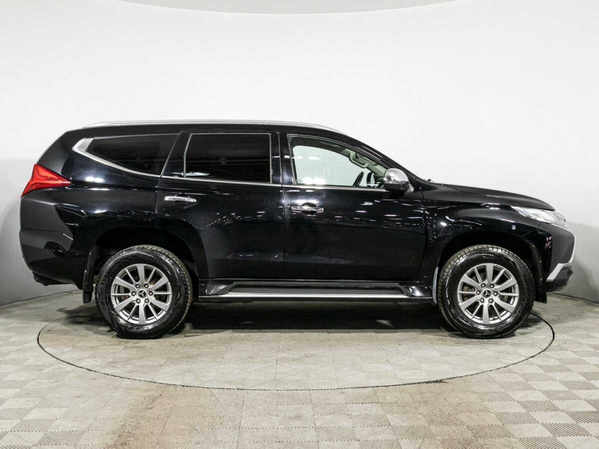 Mitsubishi Pajero Sport, 2018 - фото №4