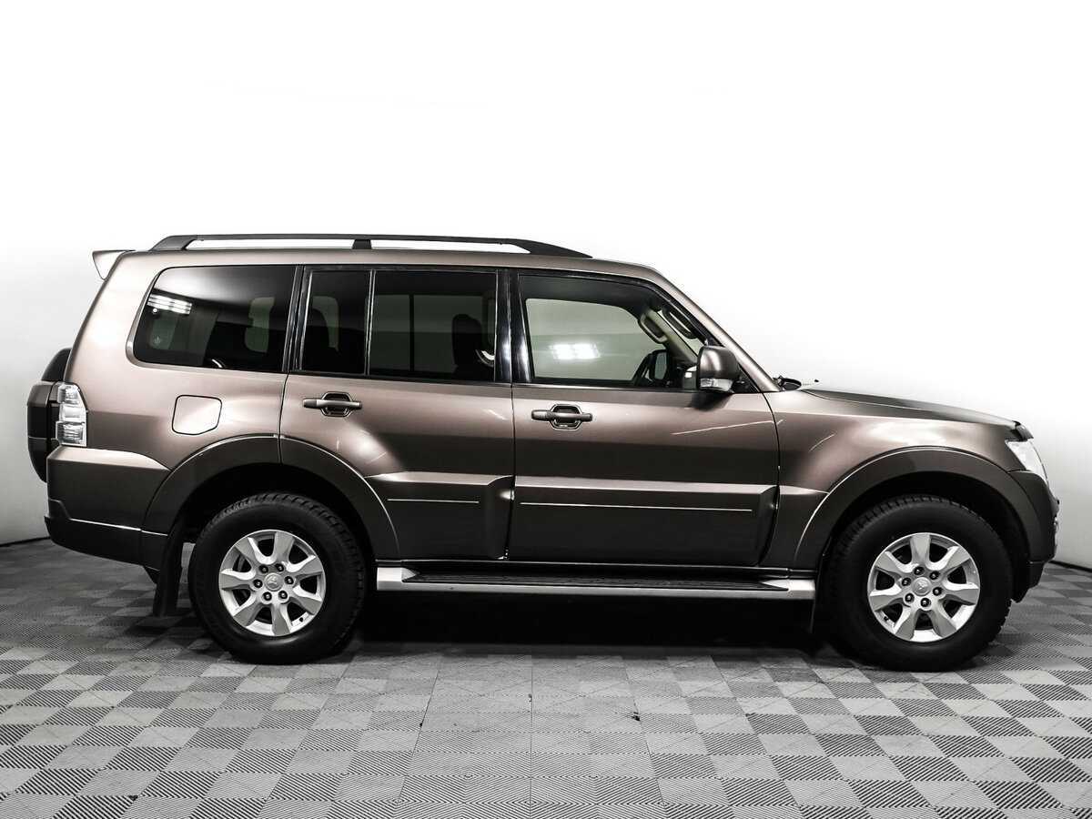 Mitsubishi Pajero, 2015 - фото №4
