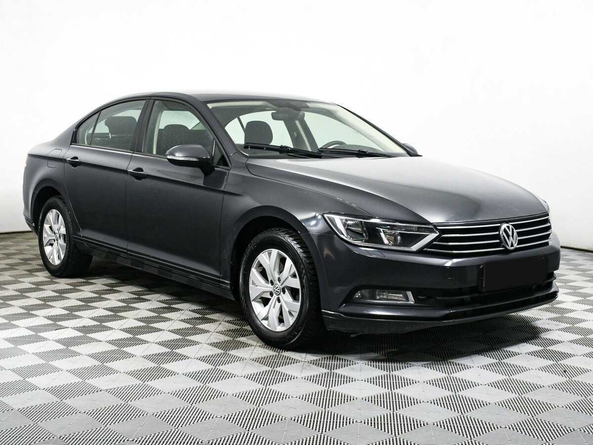 Volkswagen Passat, 2017 - фото №3
