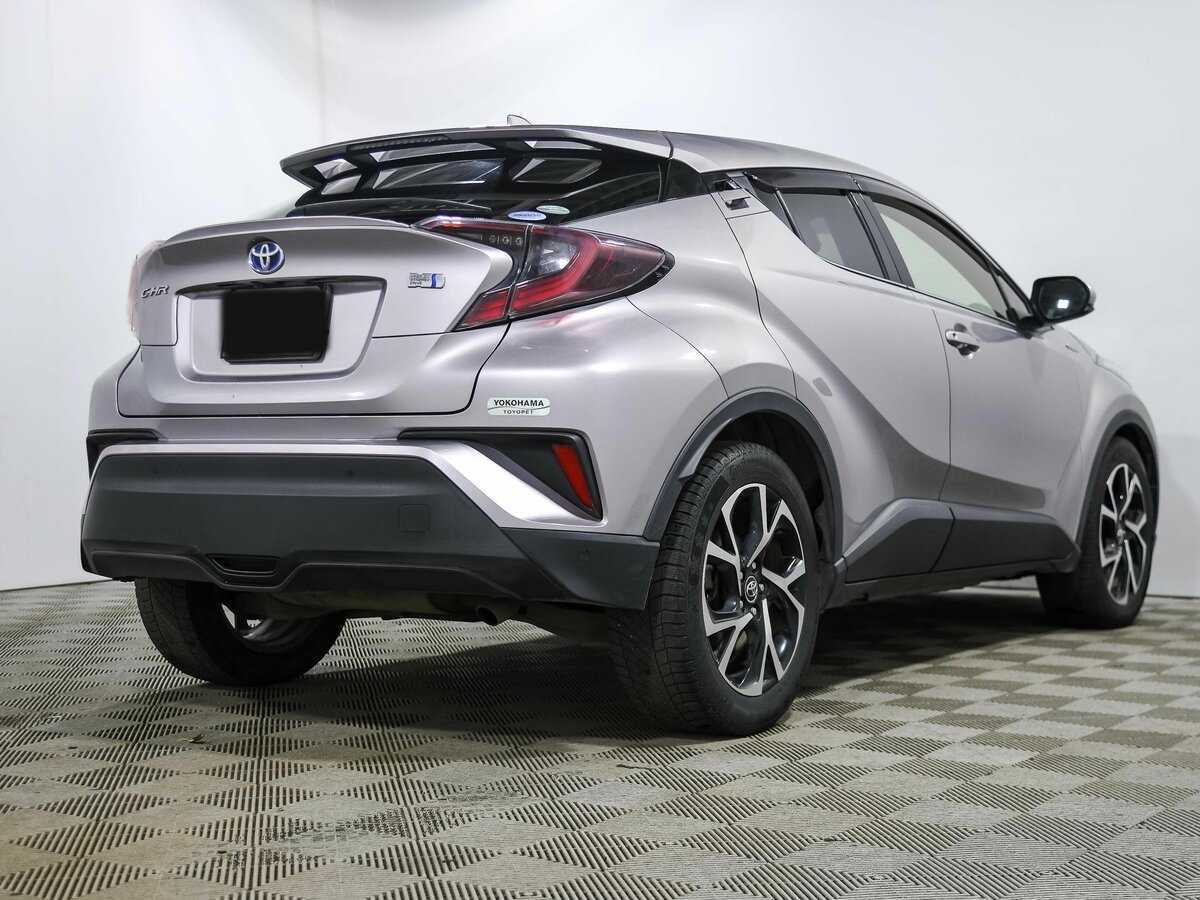Toyota C-HR, 2017 - фото №3