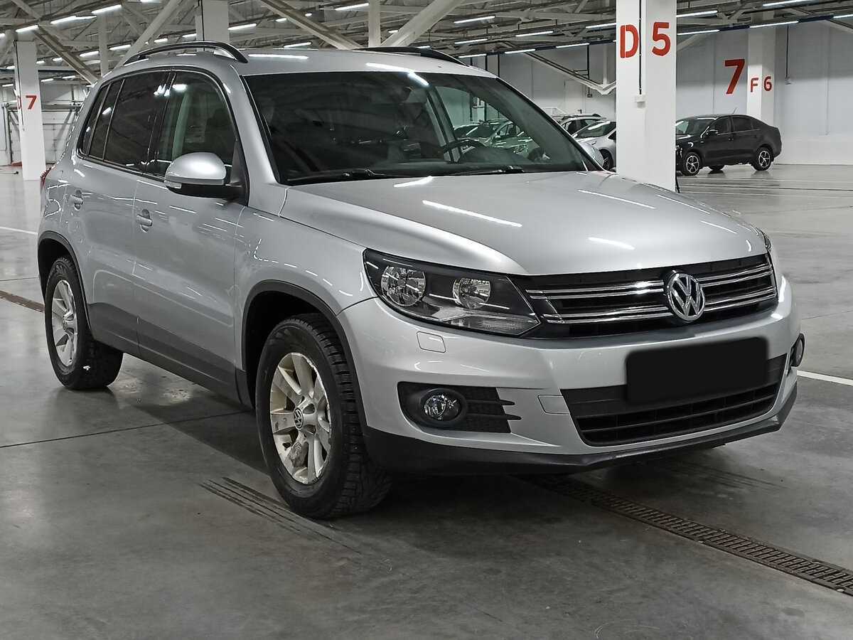 Volkswagen Tiguan, 2012 - фото №3