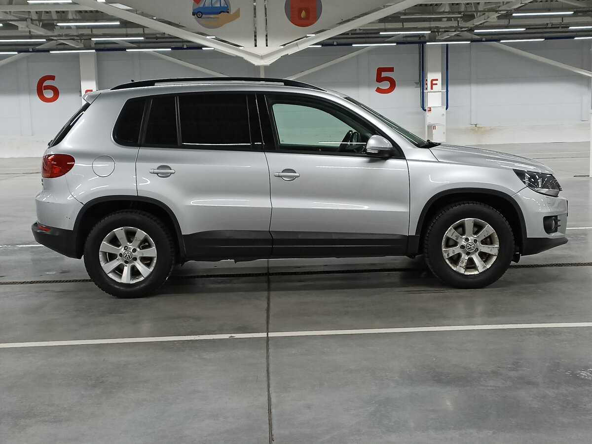 Volkswagen Tiguan, 2012 - фото №4