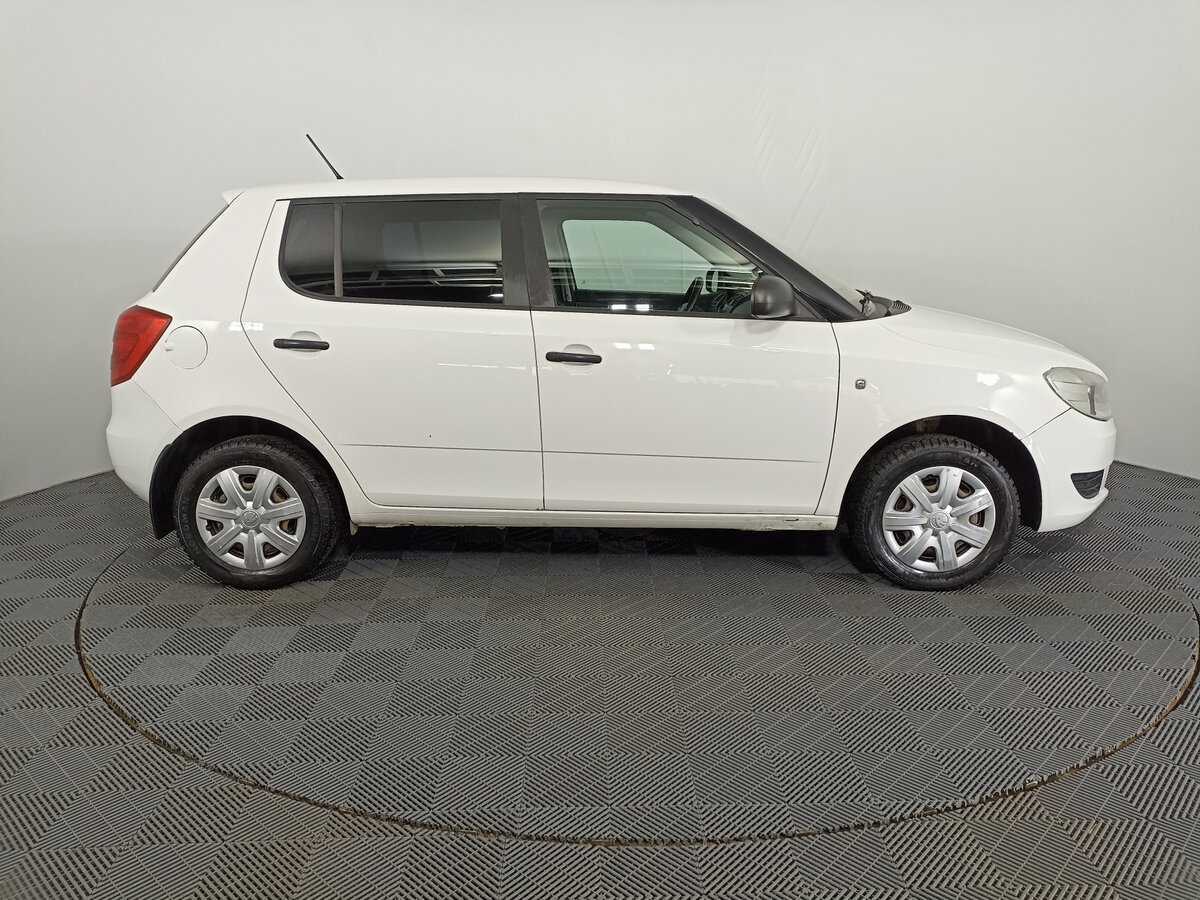 Skoda Fabia, 2013 - фото №4