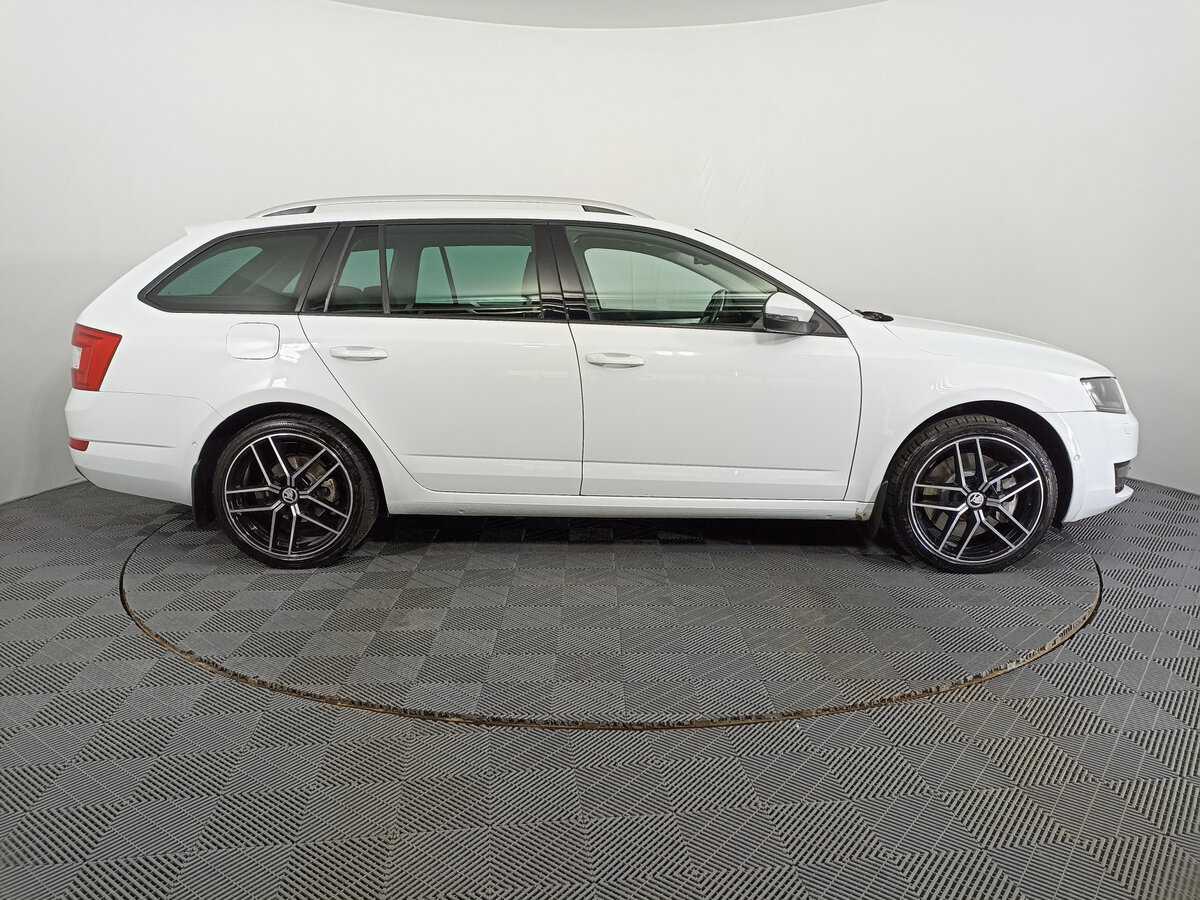 Skoda Octavia, 2015 - фото №4