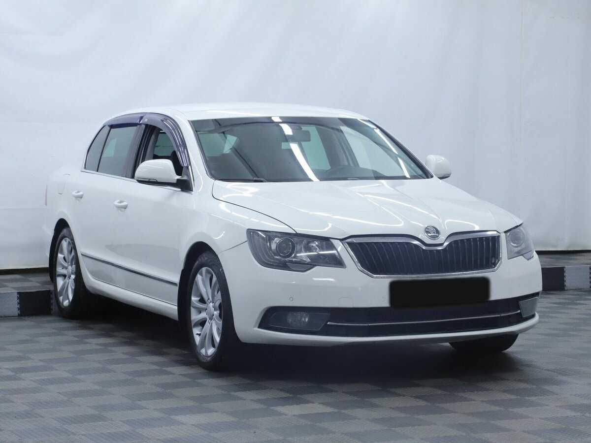 Skoda Superb, 2013 - фото №3