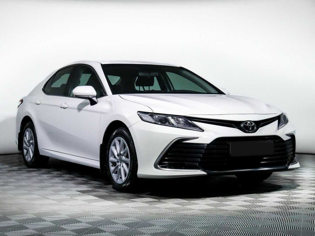 Toyota Camry, 2021 - фото №3