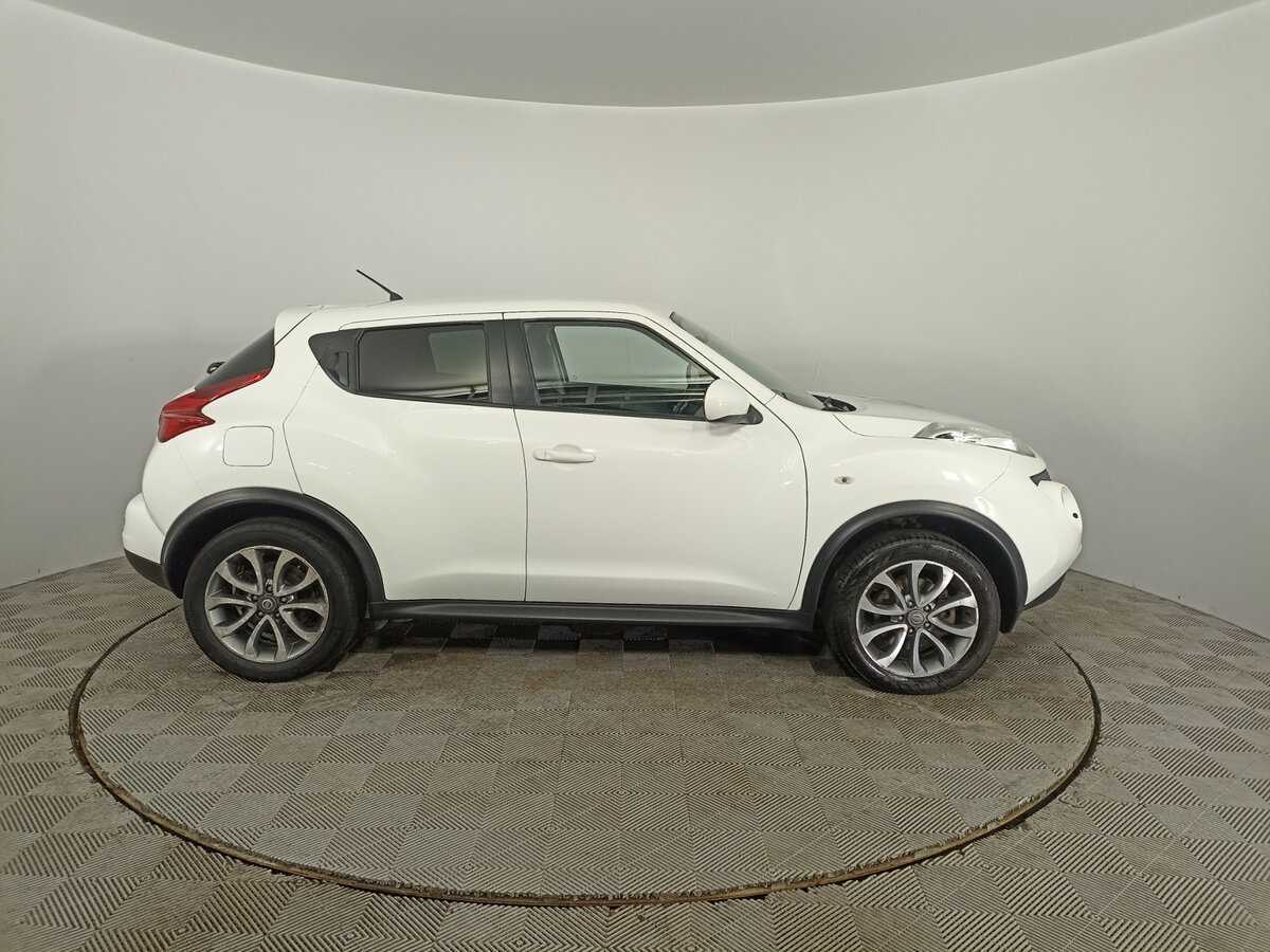 Nissan Juke, 2013 - фото №4