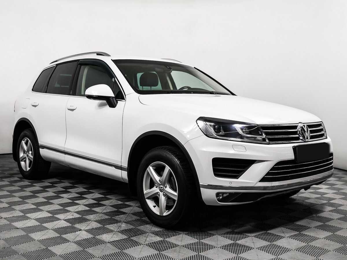 Volkswagen Touareg, 2016 - фото №3