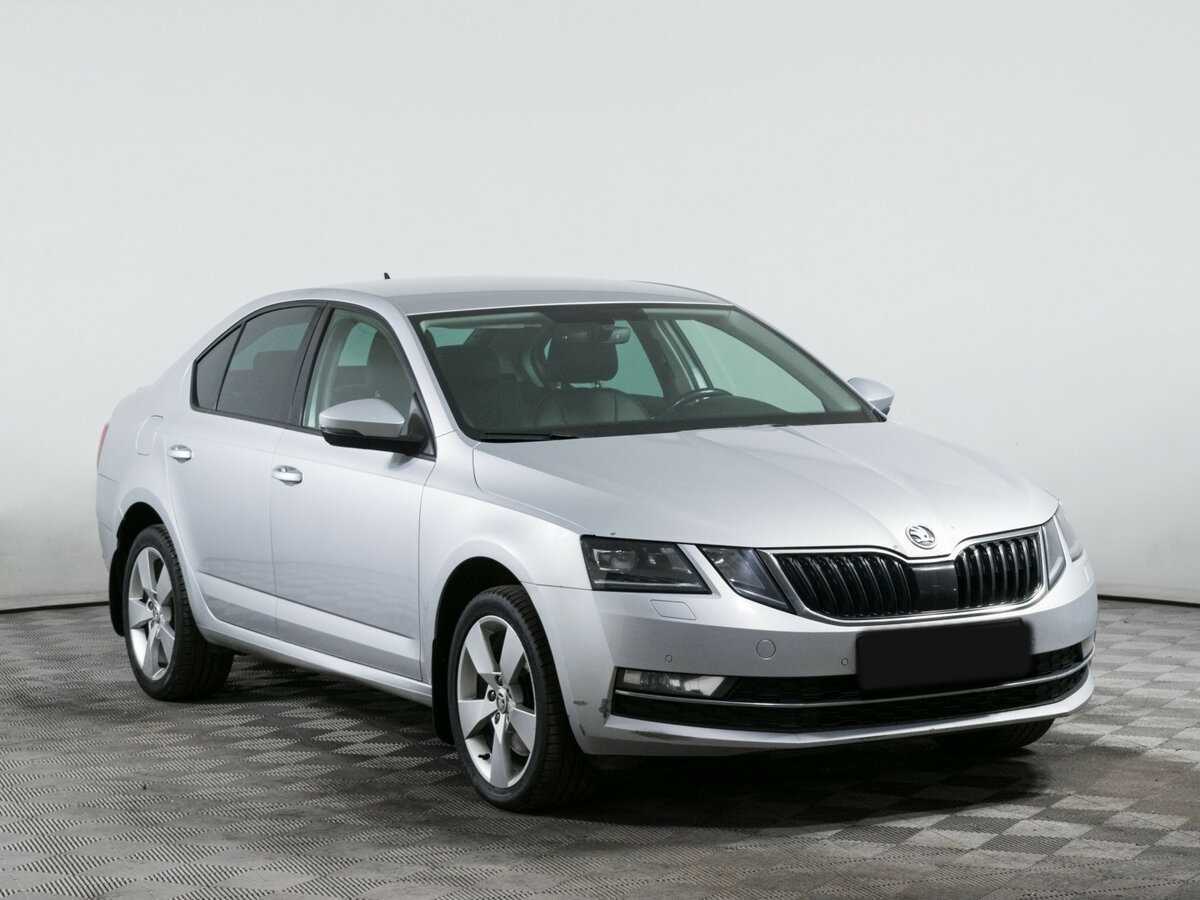 Skoda Octavia, 2018 - фото №3