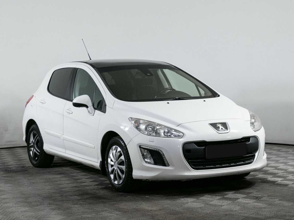 Peugeot 308, 2012 - фото №3