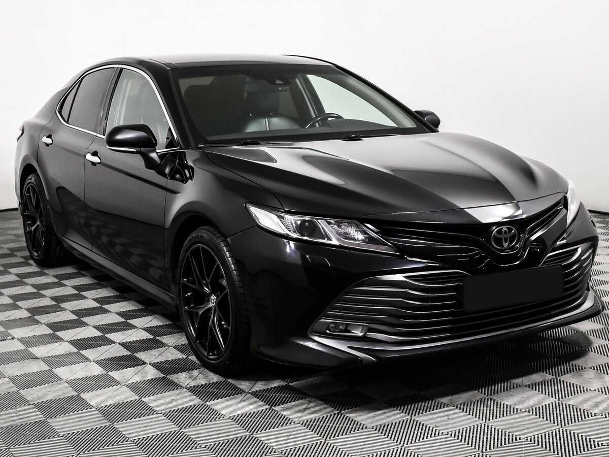 Toyota Camry, 2019 - фото №3