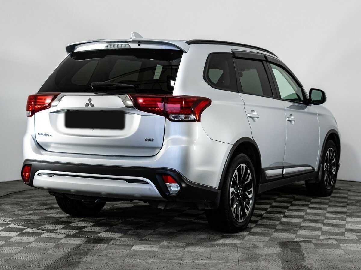 Mitsubishi Outlander, 2021 - фото №4