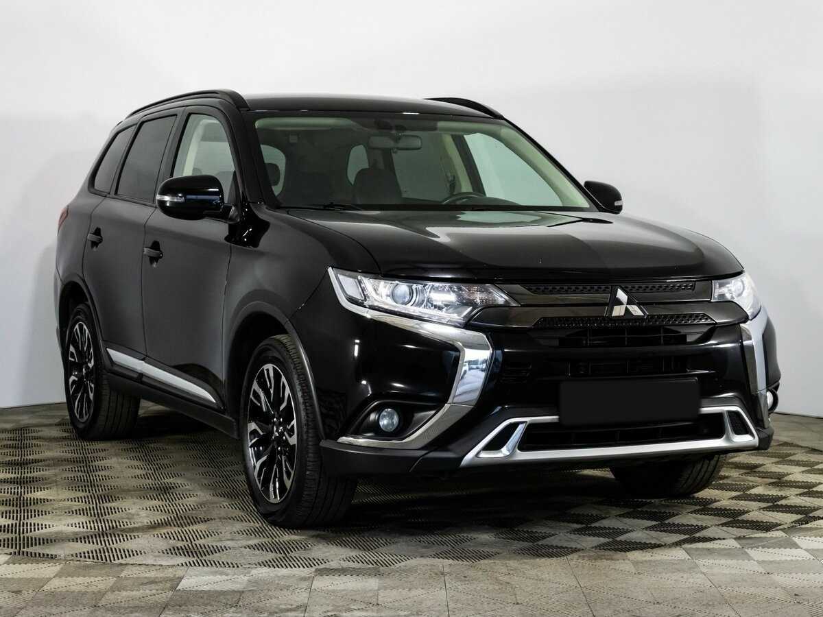Mitsubishi Outlander, 2021 - фото №3