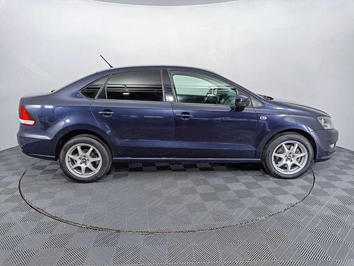 Volkswagen Polo, 2016 - фото №4