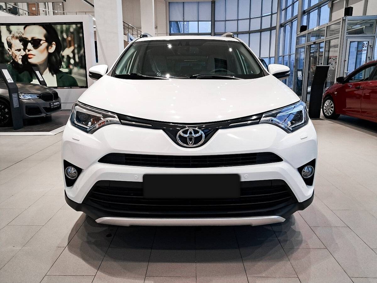 Toyota RAV4, 2016 - фото №2