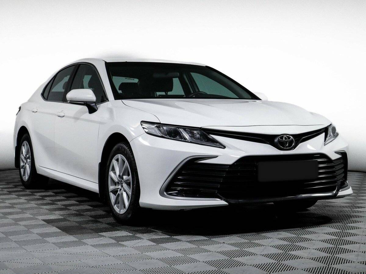 Toyota Camry, 2021 - фото №3