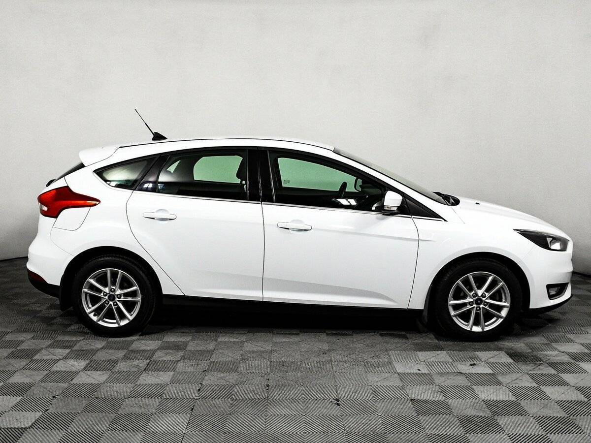 Ford Focus, 2019 - фото №4