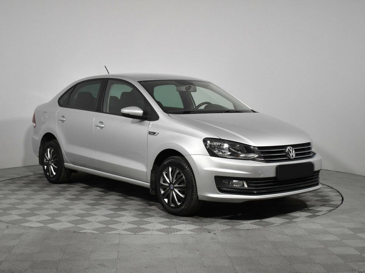 Volkswagen Polo, 2018 - фото №3