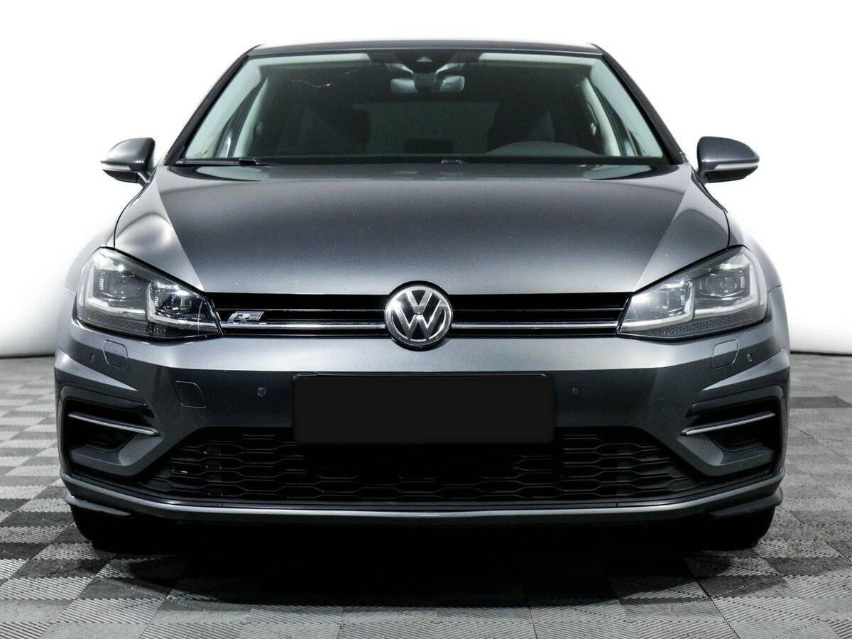 Volkswagen Golf, 2018 - фото №2