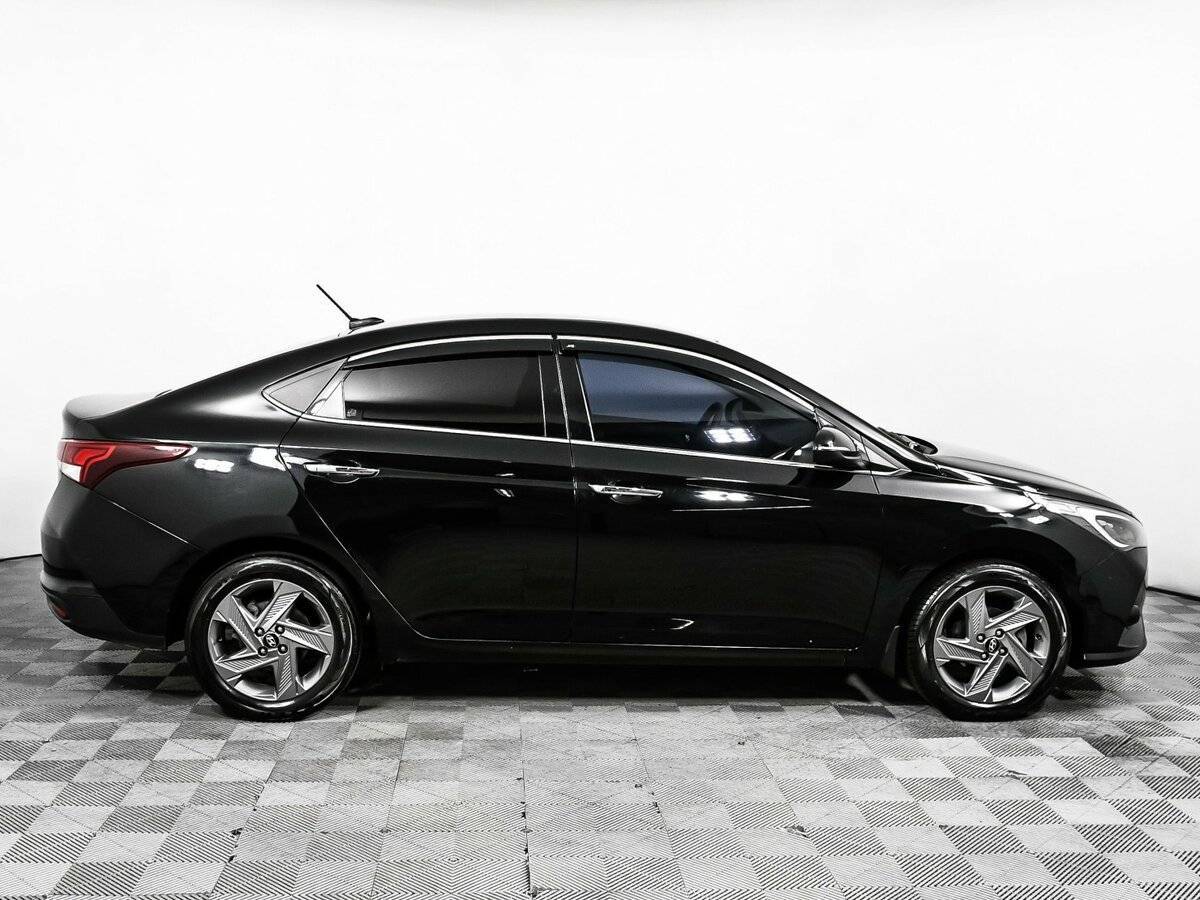 Hyundai Solaris, 2020 - фото №4