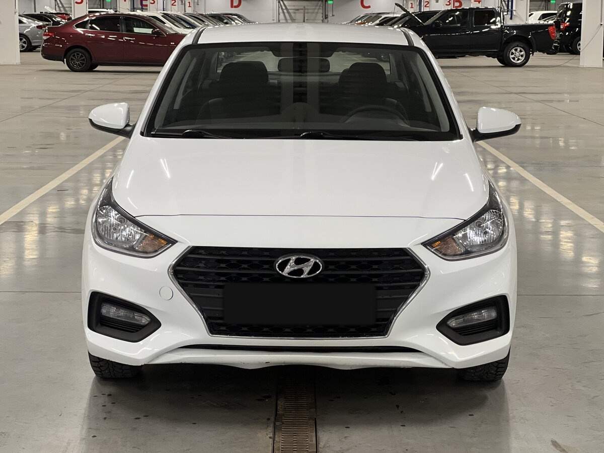 Hyundai Solaris, 2019 - фото №2