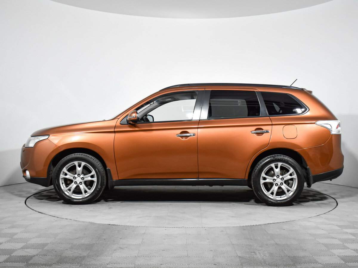 Mitsubishi Outlander, 2012 - фото №4