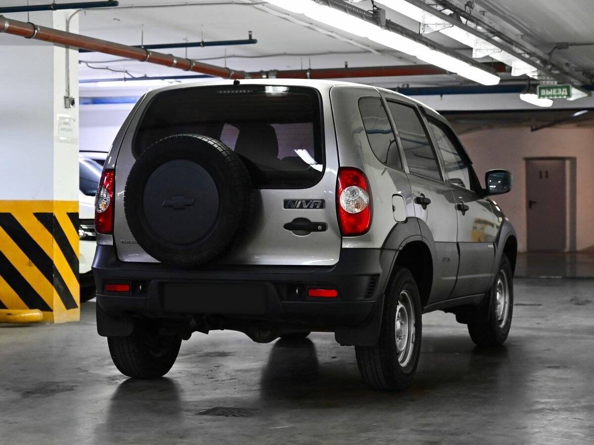 Chevrolet Niva, 2014 - фото №4