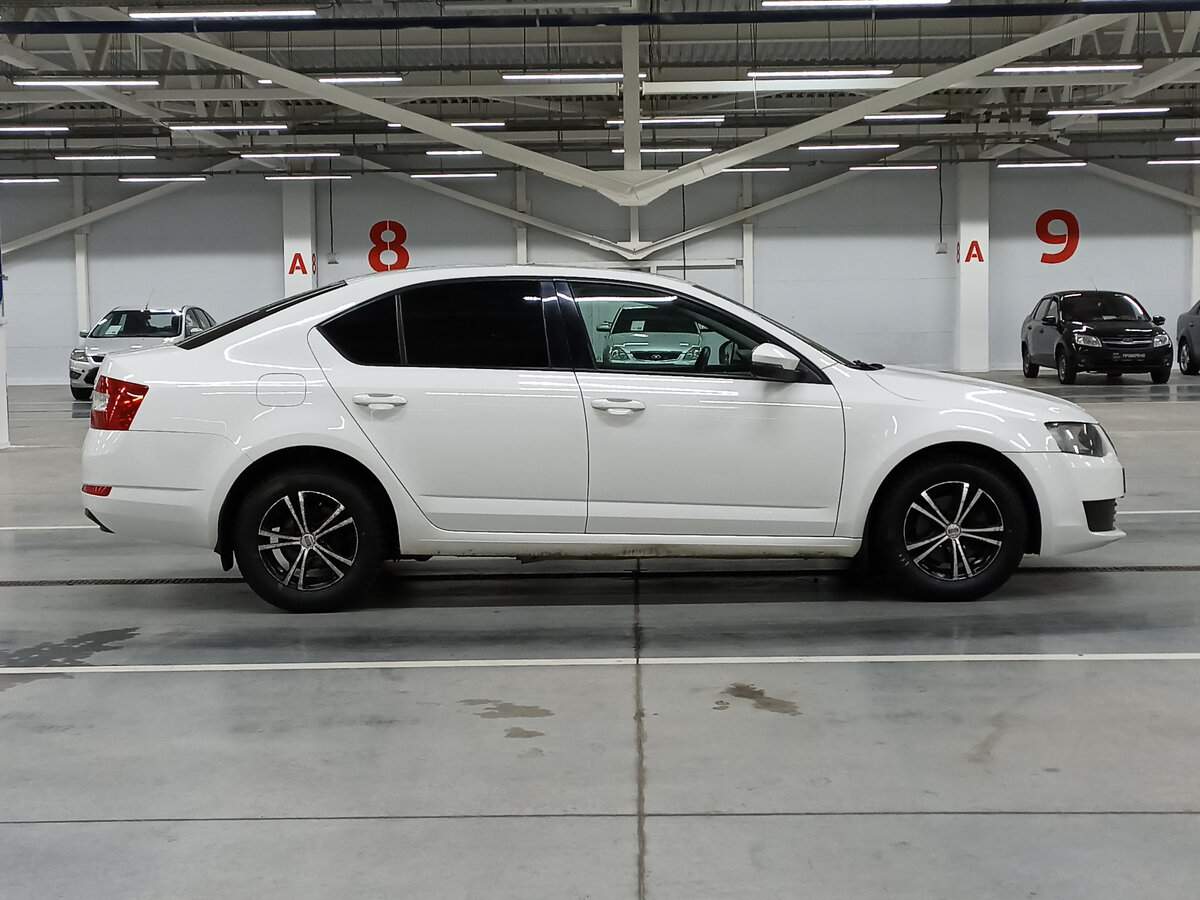 Skoda Octavia, 2013 - фото №4